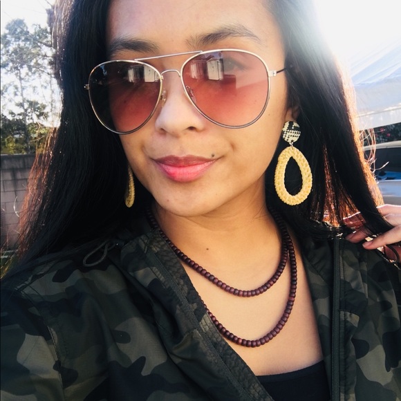 ๐ฅBeach Glam straw drop earrings - Picture 6 of 7